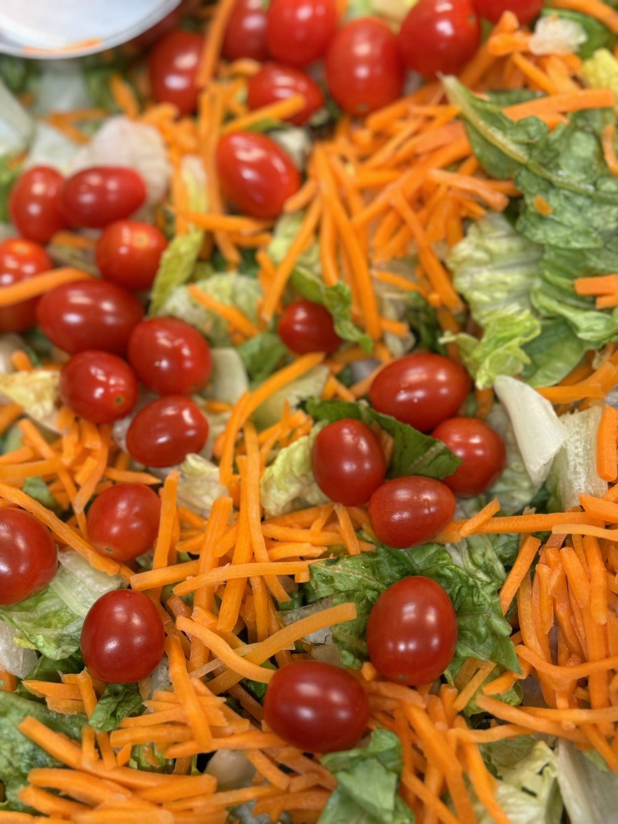 Nothing like a beautiful side salad to pair with your lunch today! @LCHS_Cafe