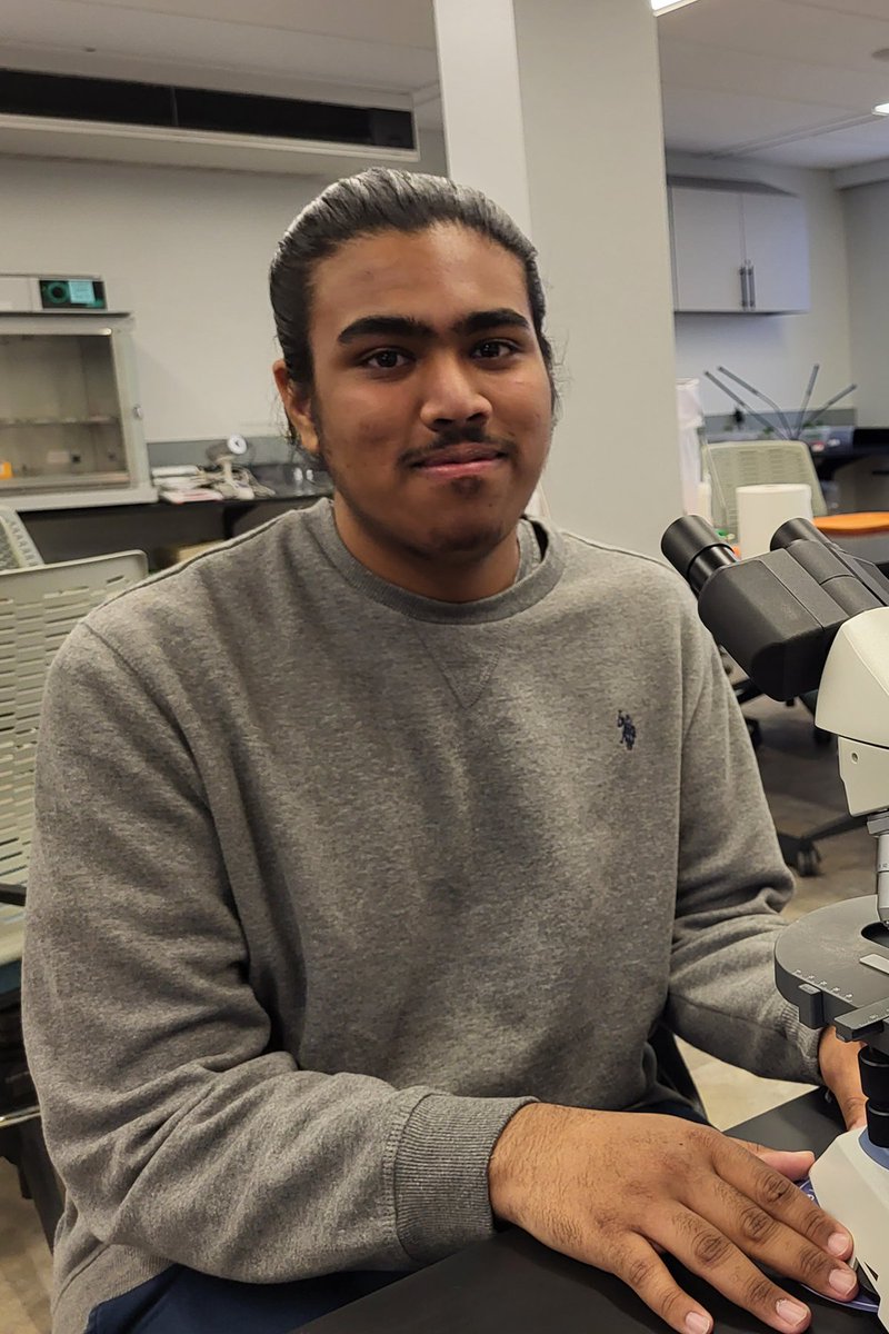 ✨Congratulations to Parmesh Thakoordial, #SUNYSchenectady Science alumnus, who will be recognized today with the 2024 @SUNY Chancellor's Award for Student #Excellence! Honors student at @ualbany in two bachelor degree programs. Mission: to become a physician and scientist.