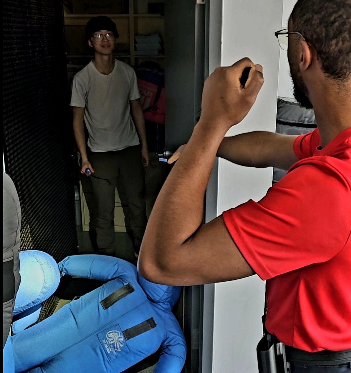 It's been a busy week for the Step team, working with both #Toronto Corporate Security and @CRFNOfficial in covering core areas of #deescalation, incident response, and the physical skills of ASP.