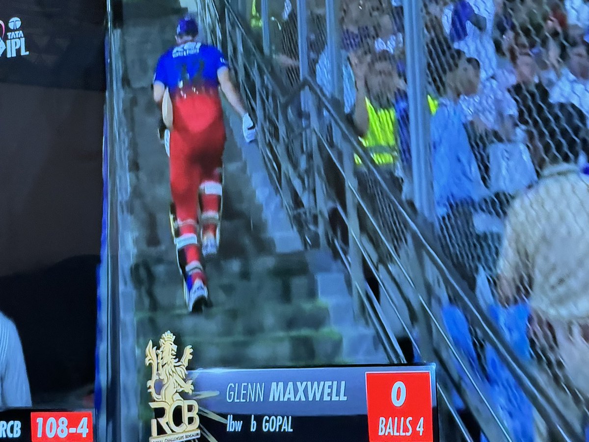 So far 32 runs in this season 😡 Maxwell