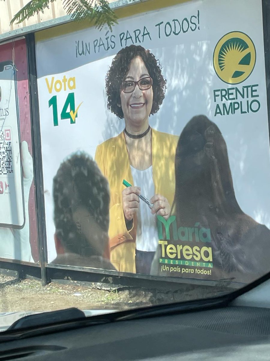 Maria Teresa Cabrera, Presidenta. Vota 14 por el Frente Amplio.