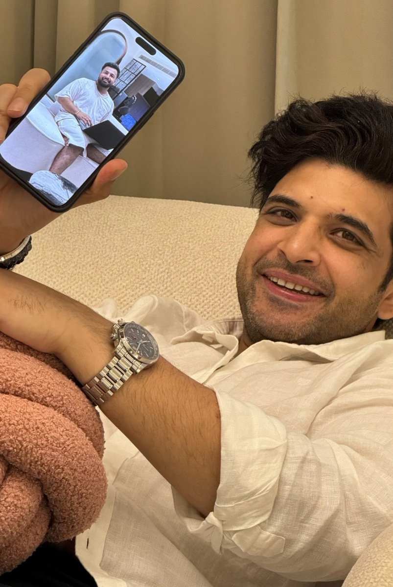 Once In A Bluemoon @thatnikhil66 😉 @kkundrra Bhai Thanks for showing Nikhil & reminding us about the vlogs 😜 By the way, Nikhil we are eagerly awaiting for the vlogs, please release asap 😇
 #KaranKundrra #KKundrraSquad #TejRan