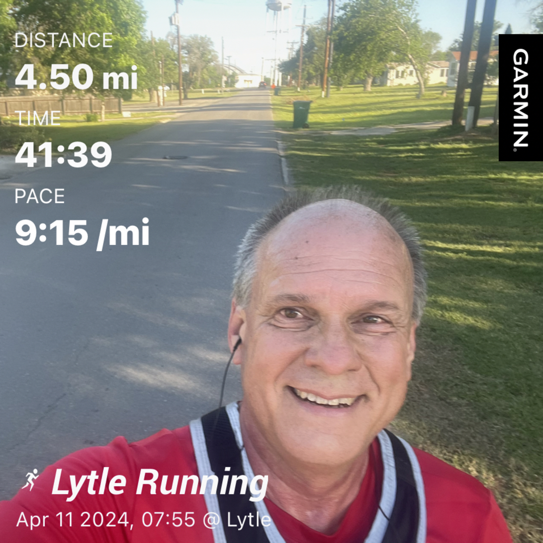 MontyFender10's tweet photo. It's a gorgeous morning for a run here in So TX! Hope everyone has a great day! #beatyesterday #runhappy #asicsrunning #runningafter50 #runchat #garmin https://t.co/AZ6nARez8V