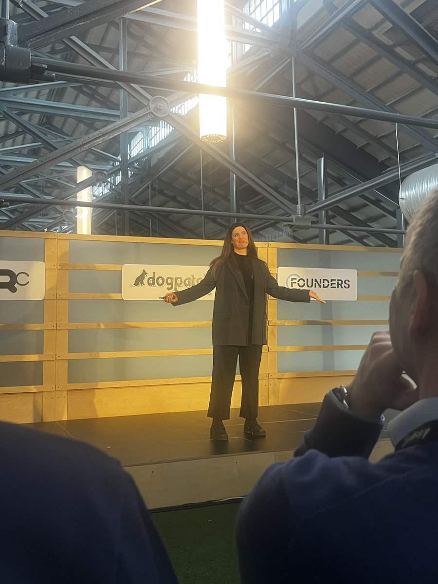 Wow take a bow @louisamayh!! Stealing the show at founders showcase!! @dogpatchlabs #founders