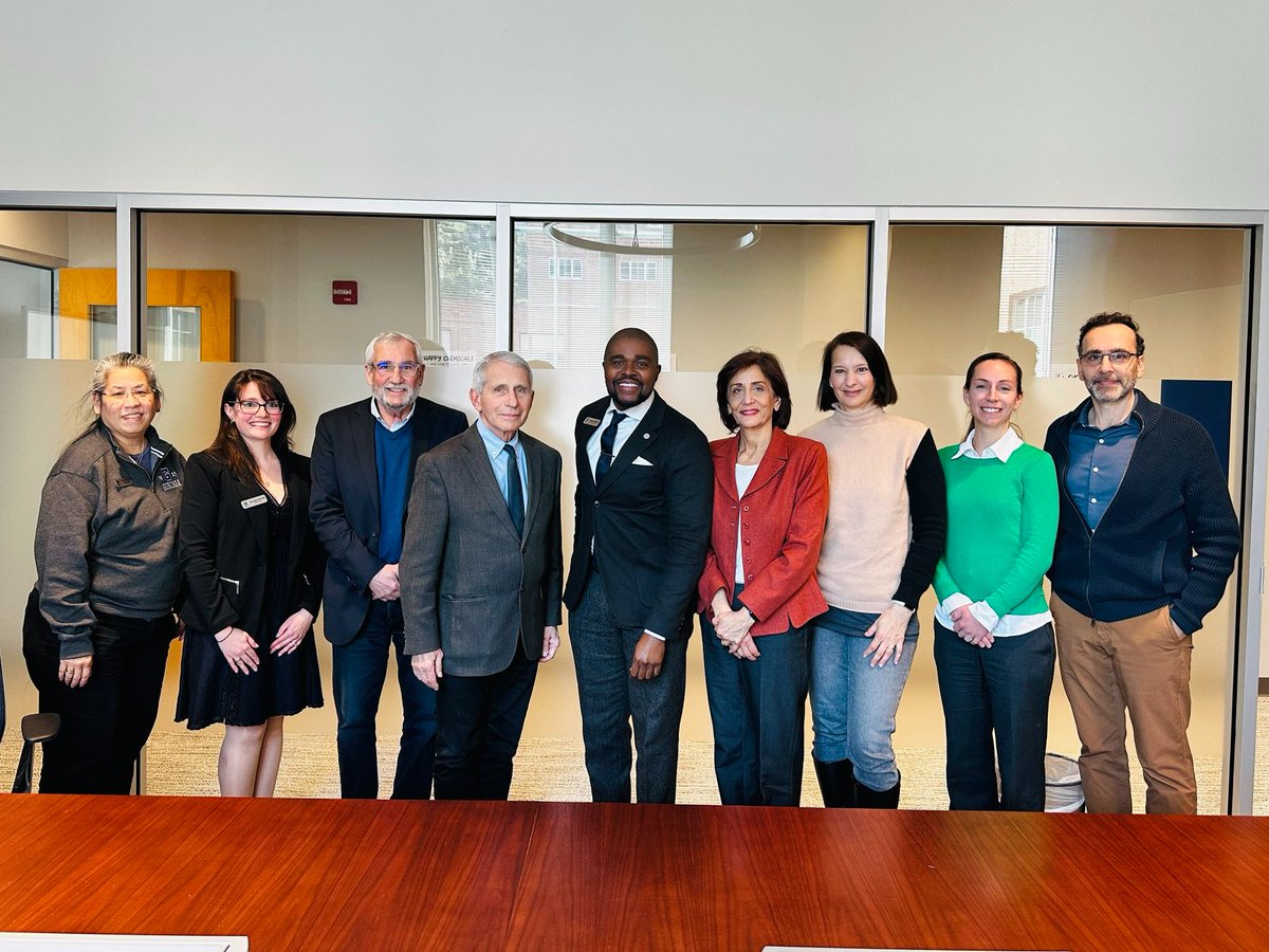 Dr. Fauci met with @GtownSOH Dean, Christopher J. King and faculty to explore opportunities to deepen students' experiences in advancing health and well-being.