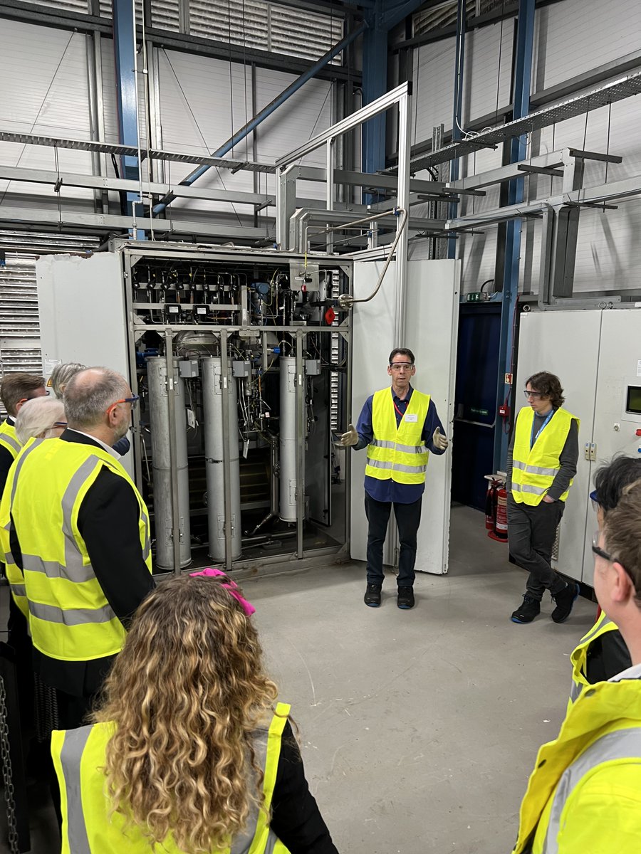 How do you celebrate a year of #greenhydrogen generation?

We attended <a href="/Protium18/">Protium</a>'s anniversary event to commemorate 1 year of operations for Pioneer One. 

We're delighted to have been a part of its first year - it supplied the H2 for our #FCEV trials with <a href="/WWUtilities/">Wales&West Utilities</a>