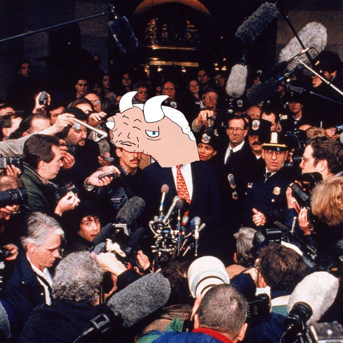 <a href="/IcedKnife/">Iced</a> Have you checked out @bullclintoncoin yet?

CTO of a few days old with a lot of potential, plus $clint is the chaddest president of them all 👀
Community is still strong after a 90% dip and it's holding 100k-200k pretty smoothly, just waiting for a breakout