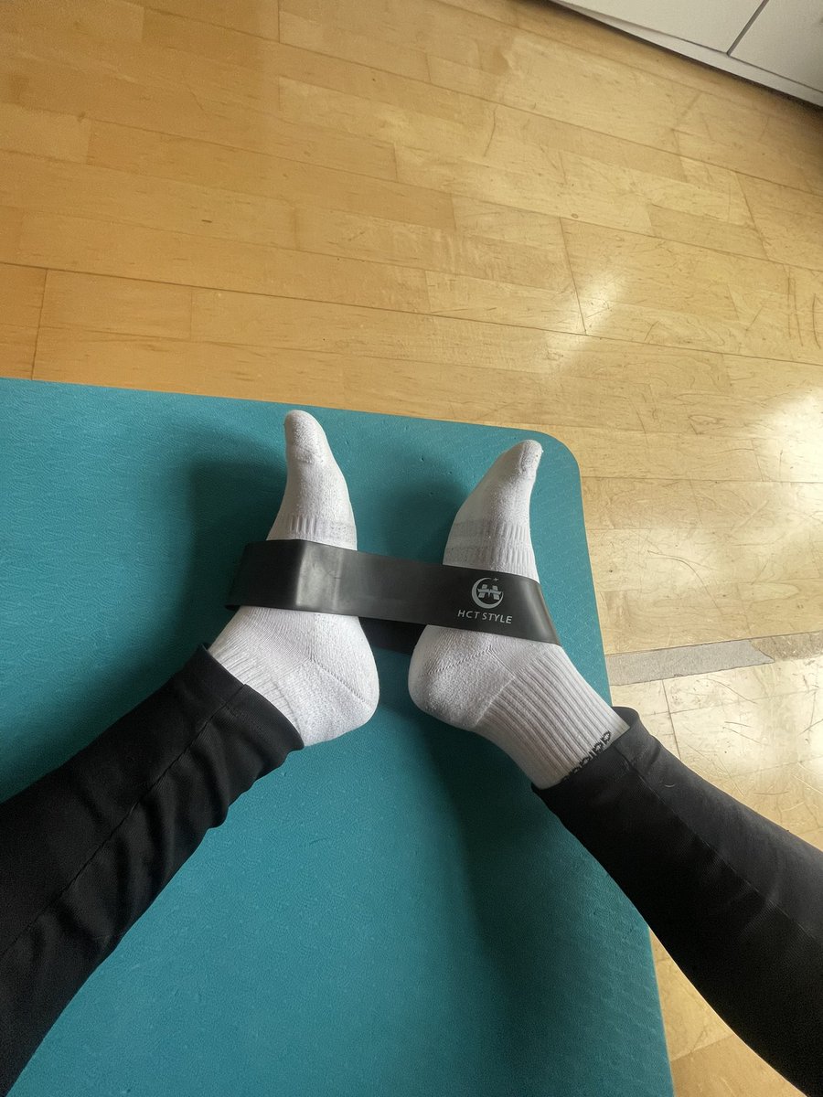 MasterMask00's tweet image. Fitness Tag 🏋🏼🧦 
Fitness day 🏋🏼🧦