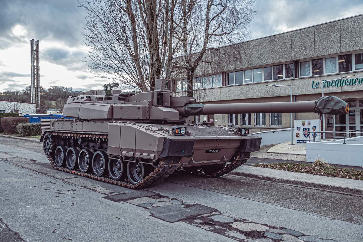 1er régiment de Chasseurs tweet media