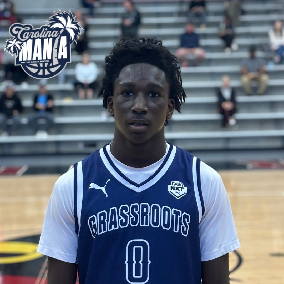 '27 Kareem Anderson was the most complete PG we saw in the 15U division at Carolina Mania. He showed surprising athleticism that you would not expect from a 6-foot freshman. @CamRickersHoops STORY ontheradarhoops.com/otr-hoops-15u-…