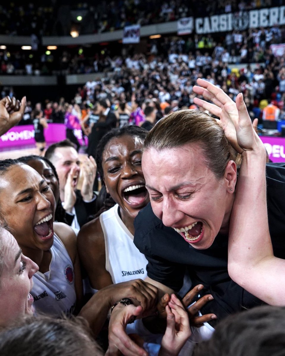 EuroBasketWomen tweet picture