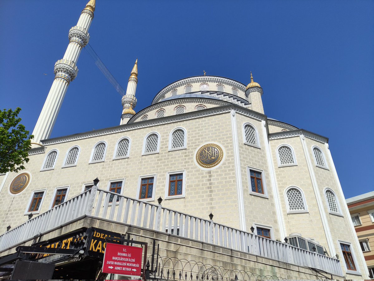 #anlık Yenibosna Merkez camii...