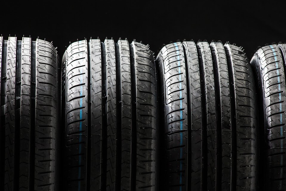 MissionTireSvc's tweet image. Need a tire inspection done in Hayward? Call Mission Tire Service today! missiontireshayward.com #BrakeInspection #AlignmentService #BrakeRepairService #FlatTireRepairs