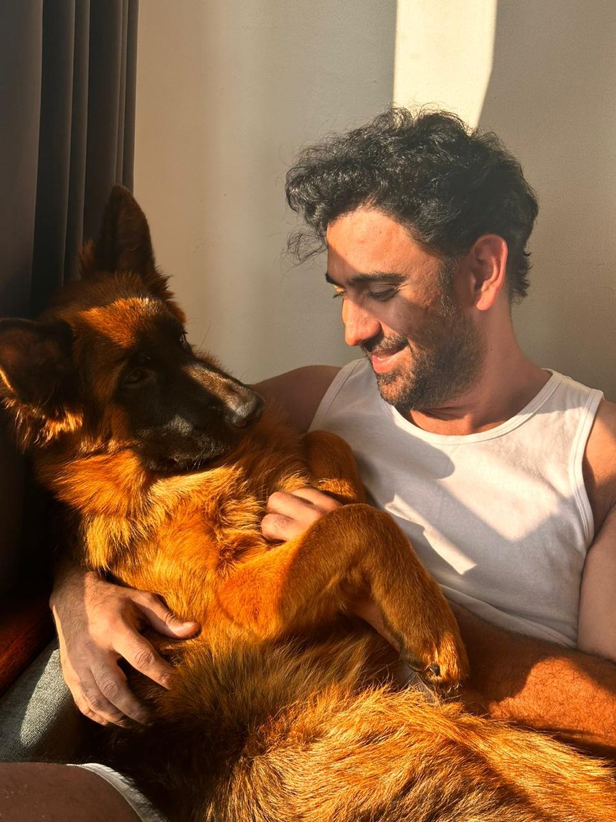 'Amit Sadh: The Ultimate Pet Daddy! A Delightful Watch with His Adorable Trio of Canine Companions 🐾'

#AmitSadh