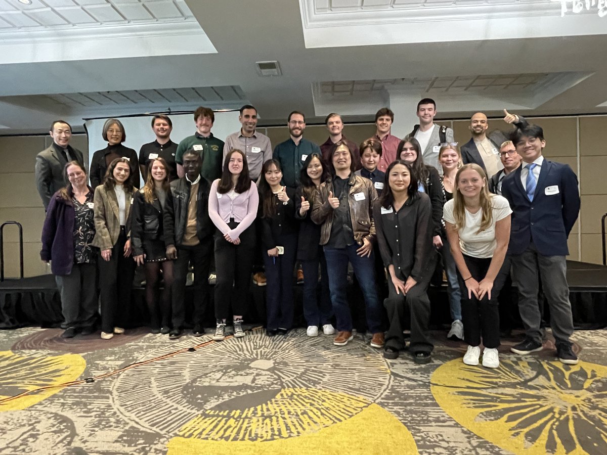 PurdueHSCI's tweet photo. Our students and faculty had a great time at the @AIHAChicago Student Night last night including winning several awards! #OEHS #occupationalhealth #healthphysics @AIHA @specht_aaron @EllenMWells
1/4 https://t.co/7ZU0ALrUMt