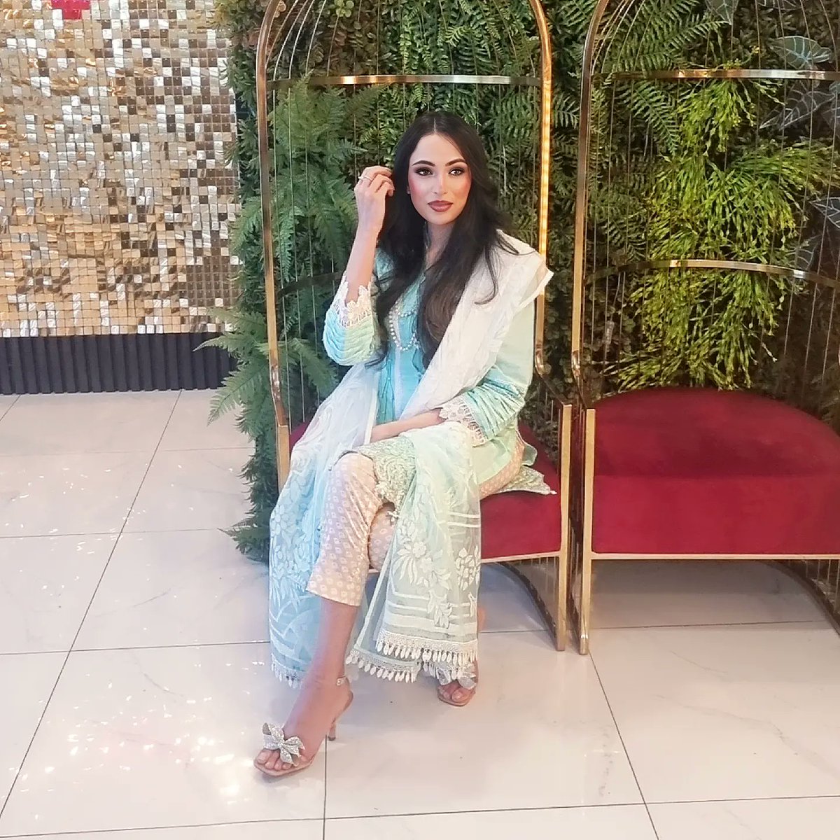 Shalwar kameez continues to be the most elegant, conservative and practical dress around even today.