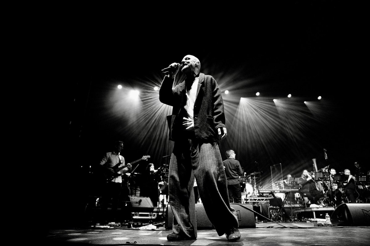 More edits of the wonderful @RealTimBooth from the gig at the @O2ApolloManc for @Rhodes_Media and @RGMMAGAZINE @wearejames