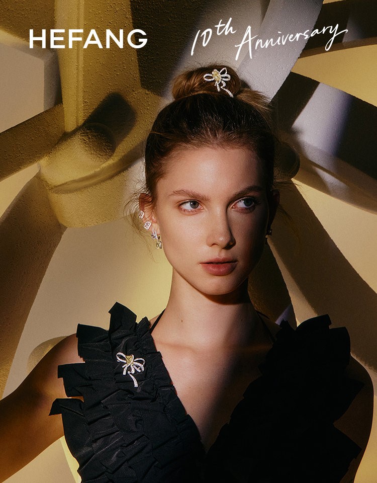 STRENGTHFLUID's tweet image. 📷 For ten years, Hai Fang has used jewelry to tell moving stories and witness the sparkling moments of life. Jewelry is no longer an object, but a carrier of emotion and empathy 
Let every woman confidently become the protagonist of the story, so that even ordinary days can flow