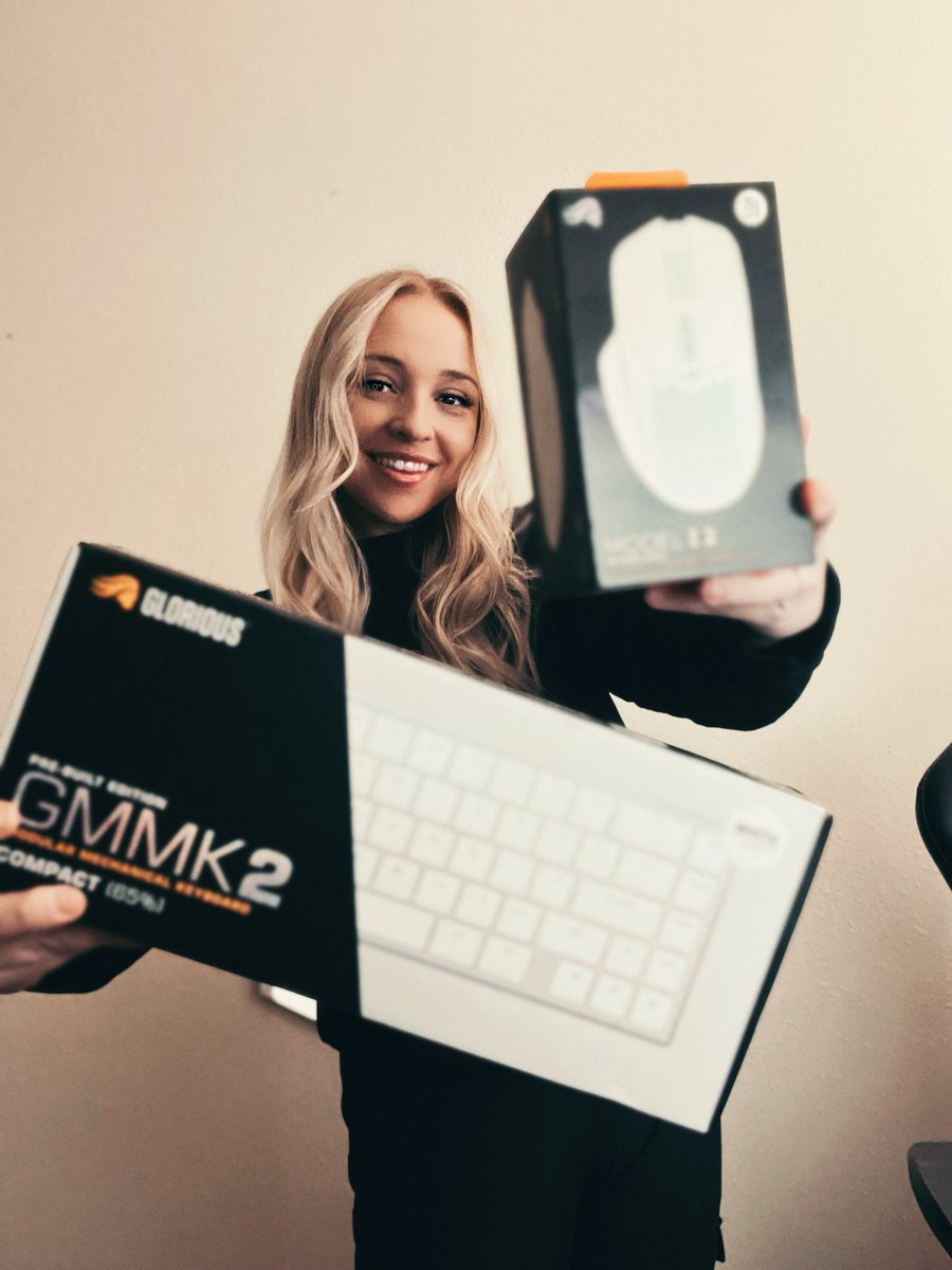 Thanks again @Glorious for sending me the GMMK 2 keyboard and the I2 mouse 🤩 #glorious #gmmk2 #modelI2 #sponsored Use code:Courtneyyrae at checkout for 10% off 💛