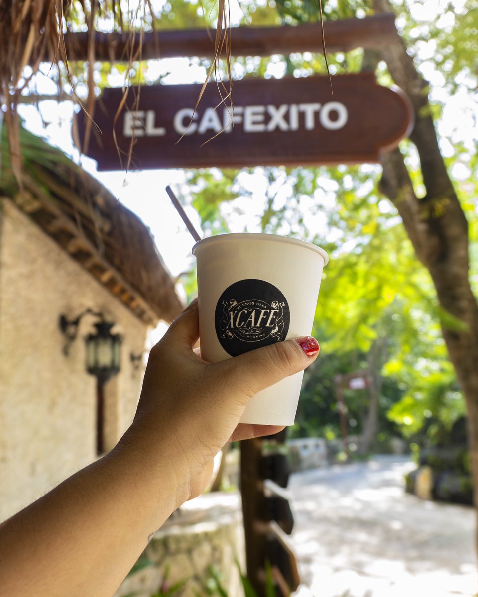 ¿Quién para ir por un panecito 🥐 y ☕️ café…a #Xcaret?
