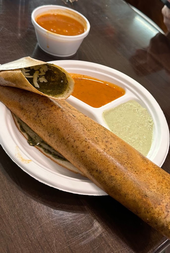 TheNewJSQ's tweet image. Newark Ave is FULL of incredible Indian places to eat! At Dosa Hut, you can treat yourself to true vegetarian, South Indian cuisine😋

Dosa Hut
📍 777 Newark Ave, Jersey City, NJ
#journalsquare #jsq #jerseycitynj #jcnj #dosahut #southindiancuisine