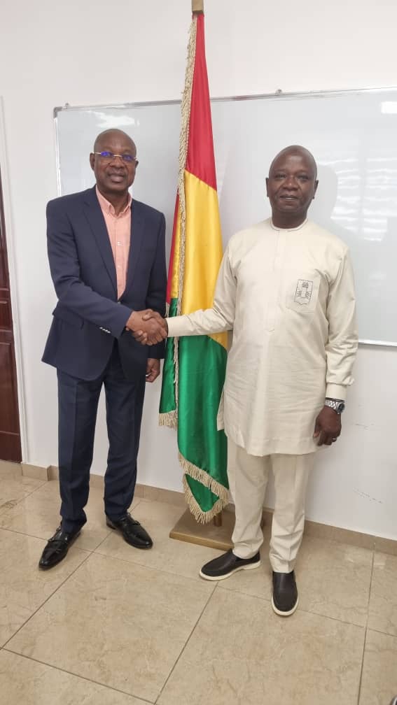 West #Africa manager, Richard Zongo, had the pleasure of meeting Guinea's new Mines Minister - Mr Bouna Sylla. We welcome Mr. Sylla and look forward to continuing our excellent relationship in #Guinea
