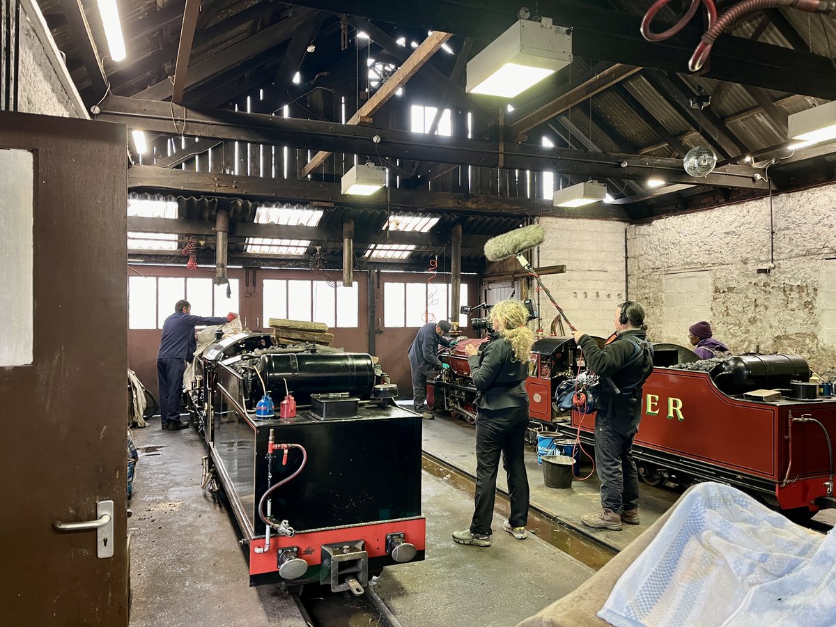 Catch us this Sunday evening on BBC Countryfile! 😃🎥 We welcomed a crew from the BBC to the railway recently as part of a feature on the local area 🐑 Find more details here: bit.ly/3vOnK30