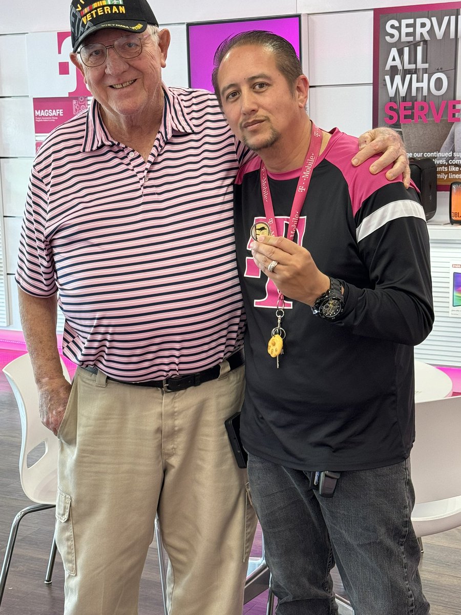 spoonz757's tweet photo. Wow my customer gave me a Challenge Coin today. Truly honored this Vietnam vet gave this to me. Being a vet myself, this really made my day. What a great way to start the day. #challengecoin #tmobile #CustomerExperience #silverbrook #Veterans https://t.co/e7vjci6DPX