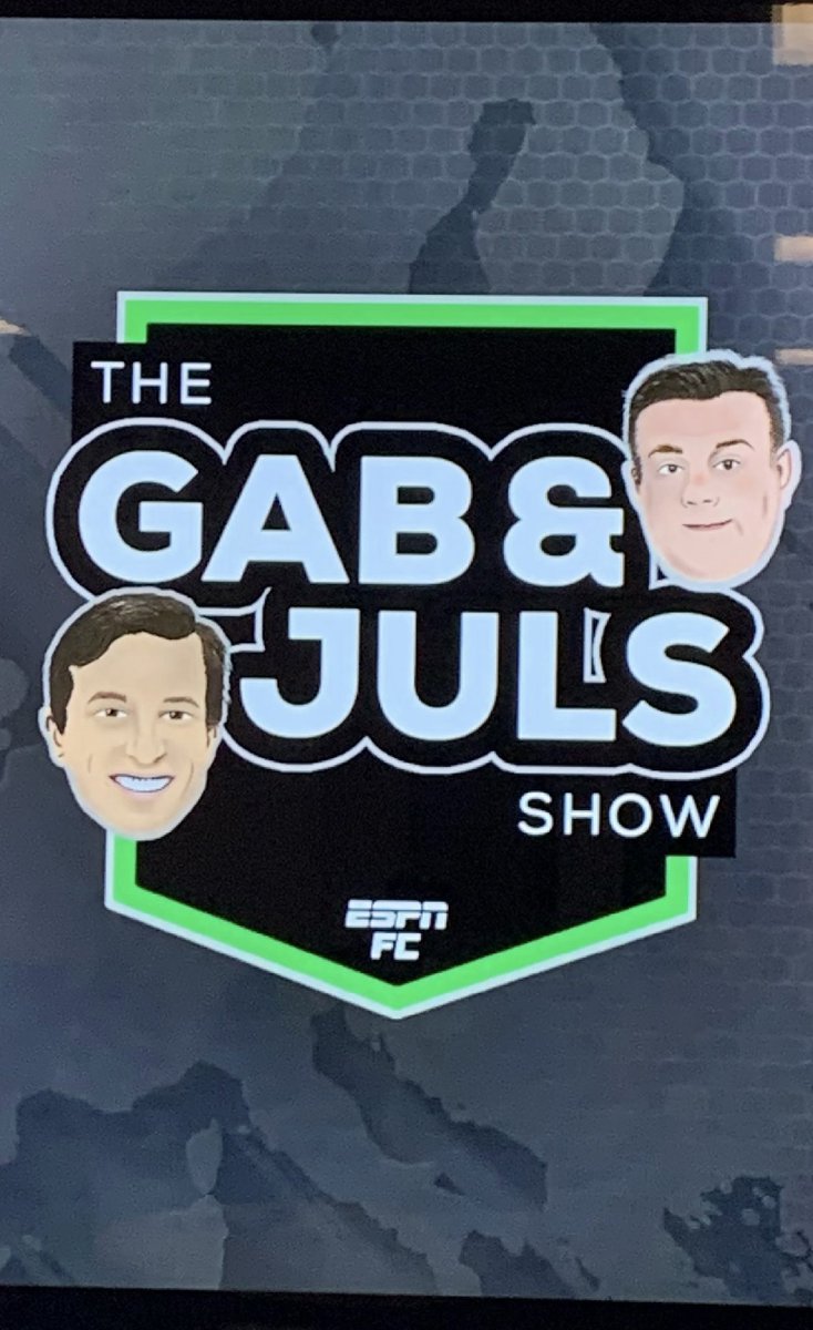 🚨The new Gab&Juls Show has dropped! We debrief PSG - Barcelona (Luis Enrique, Xavi, Mbappé, Raphinha…) + all the CL 1/4 finals debrief, Messi, Inter Milan, Bompastor, Everton, CR7, USWNT, Benzema, Mourinho, Scholes, ticket rows, Angers & more!🎙️🔊 smarturl.it/gab-juls-show