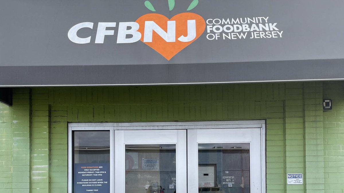 FYI – @CFBNJ is NJ’s largest anti-hunger organization and has been delivering food, help, and hope across the Garden State for nearly 50 years. Last year, they distributed food for over 90 million (‼️) nutritious meals. Volunteer today: cfbnj.org/volunteer