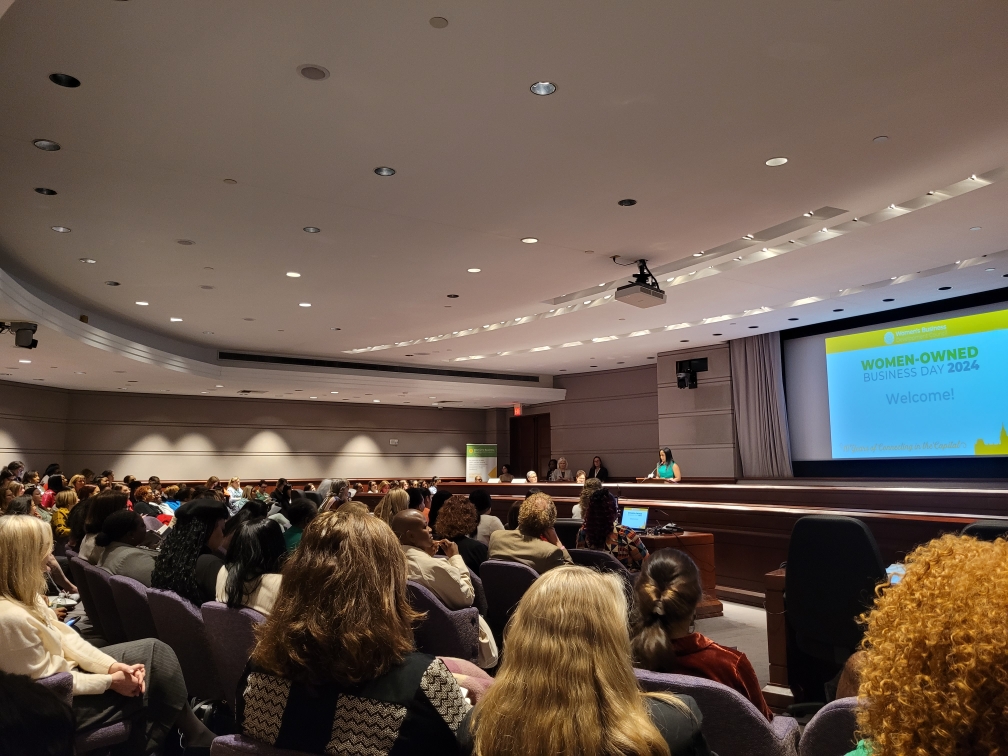 CTDOTOfficial's tweet photo. Happening Now: #CTDOT is honored to be on the host committee and in the room with women-owned businesses and the legislators who support them. Thank you @ctwbdc for the work you do for small businesses, all women, and the community.
#WOBD24 #CTWBDC https://t.co/Xd4MIhH0Kt