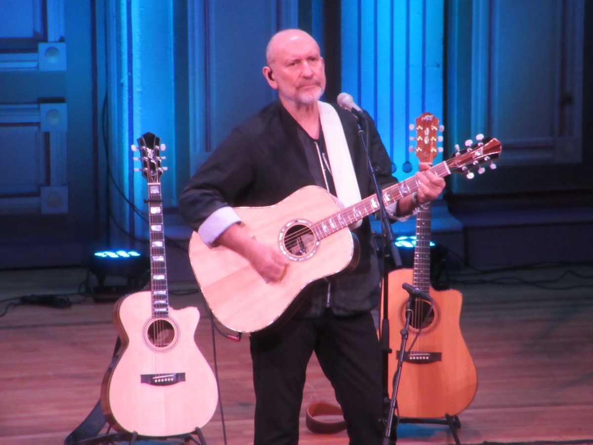 WEXTJoyce's tweet photo. What a great night of music with #ColinHay at one of my favorite venues, the @TroySBMusicHall.  The acoustics are world famous at TSBMH and Colin and his guitar sounded sublime. https://t.co/Z8cXmzR9Qt