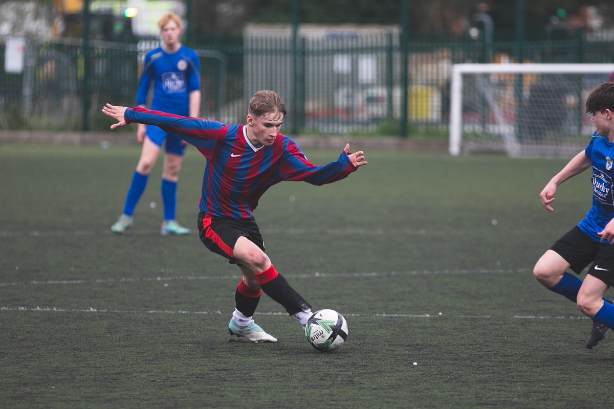 ⚽️Congratulations to our Year 10 boys football team who won their semi-final match against Chipping Campden 1-0 today! They are through to the District Finals ⚽️!