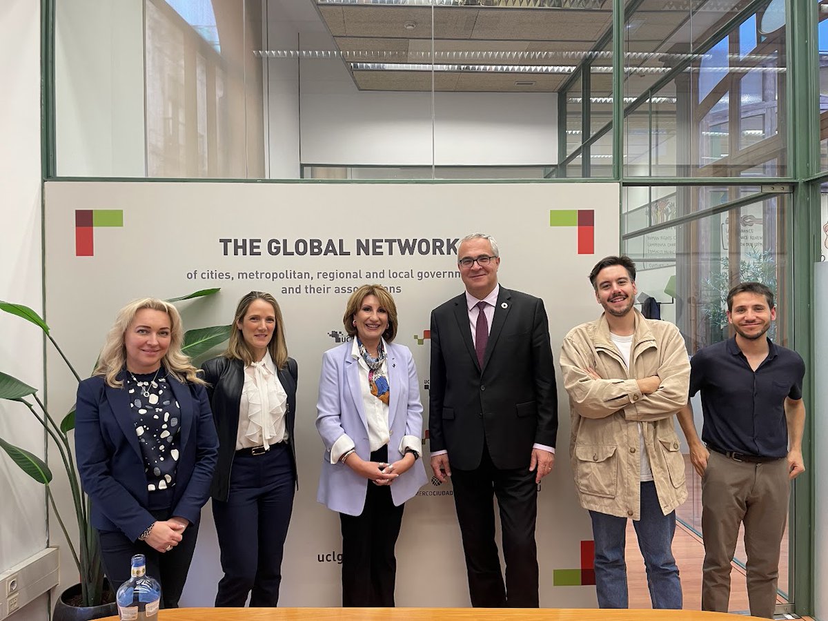 We received the visit at the Global Home of @MichalMlynar, Acting Executive Director of @UNHABITAT to discuss the localization agenda, the work of the UN SG Advisory Group on Local and Regional Governments, and the road ahead towards @WUF_UNHabitat #WUF12 #Listen2Cities