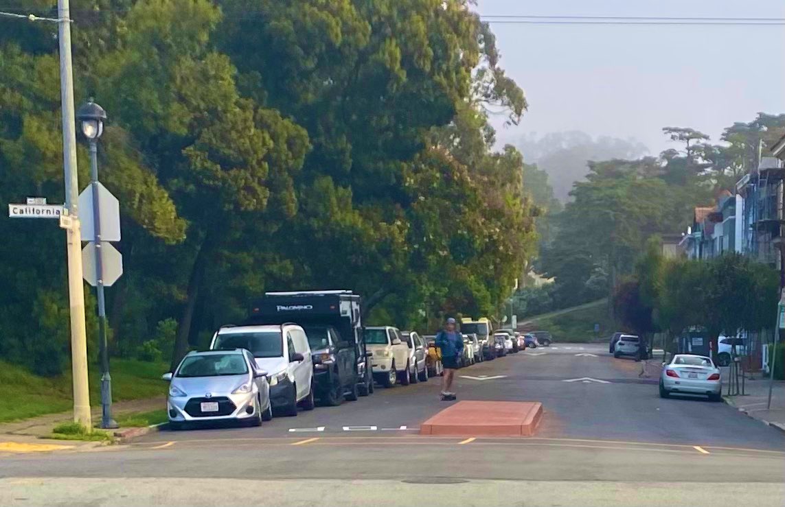 New traffic calming island on Funston Avenue in the Inner Richmond 👍 Keep it coming Next time, try one mid-block too