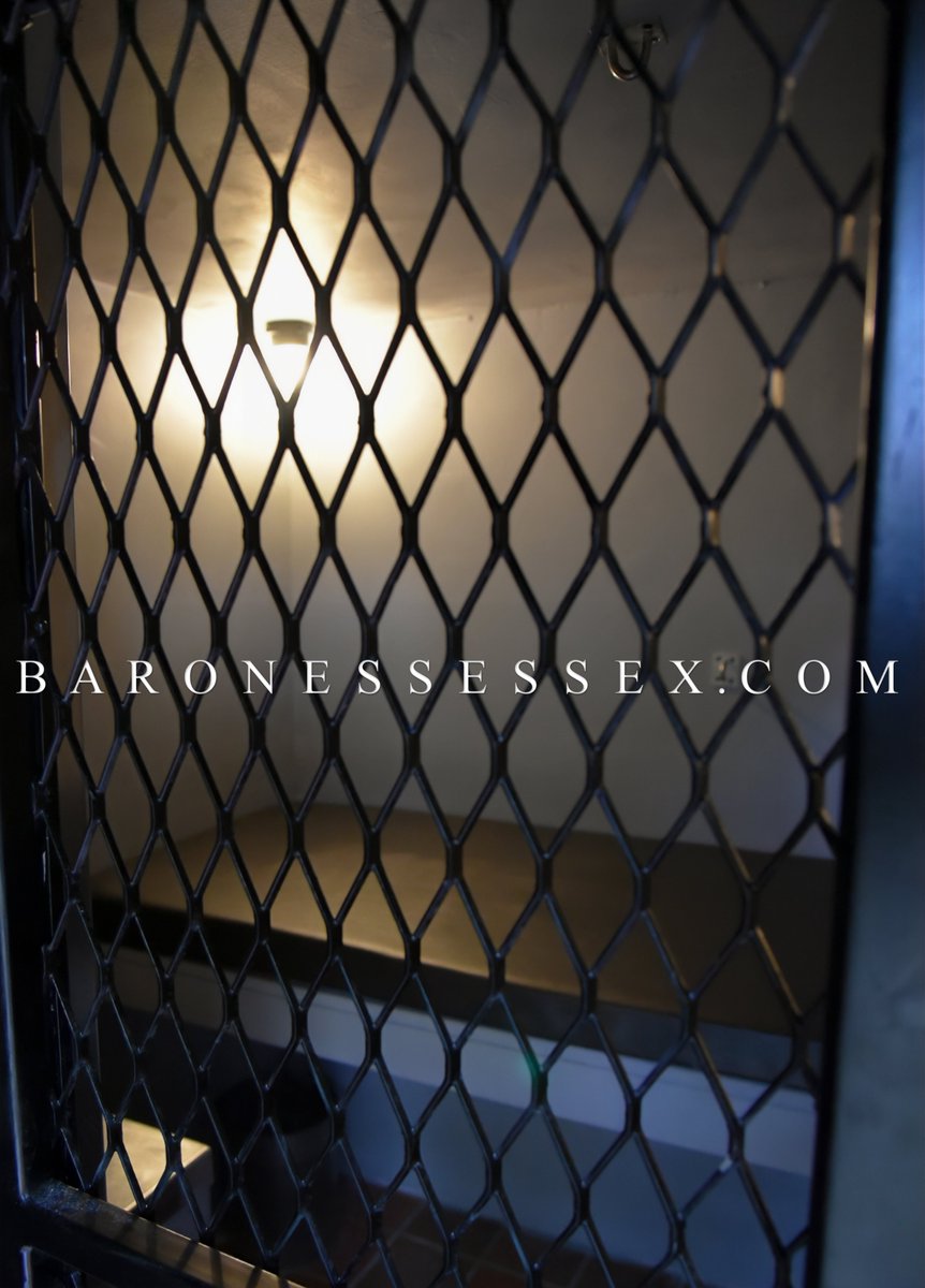 Prisoner cell block 'B'! The latest addition to my Residence. The cell block is open for those staying a little longer if you manage to avoid my Asylum! Serve Your #BaronessEssex Well! #Femalesupremacy #Dominatrix #Womenovermen #Femdomlifestyle #FLR #ObeyHer #Domsub #Cagedslave