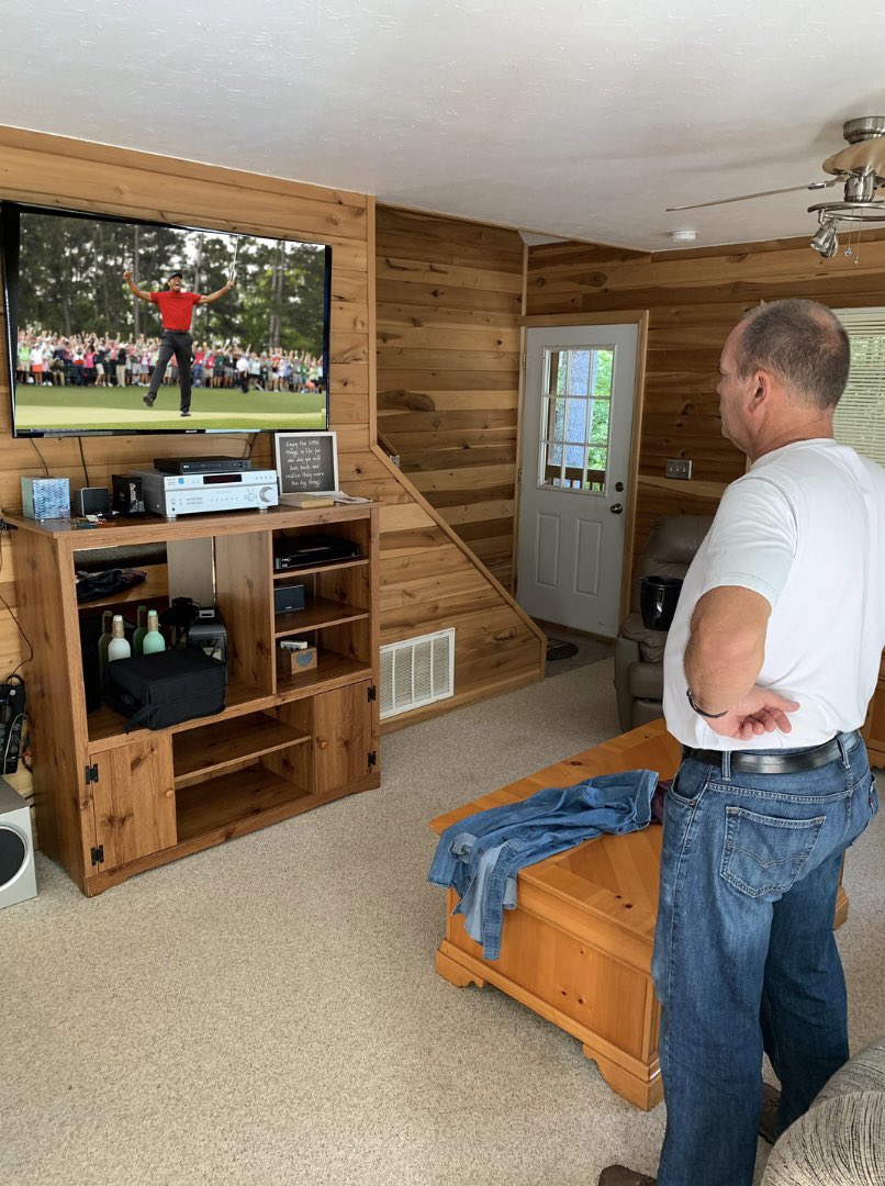 Every Midwest Dad watching golf this weekend