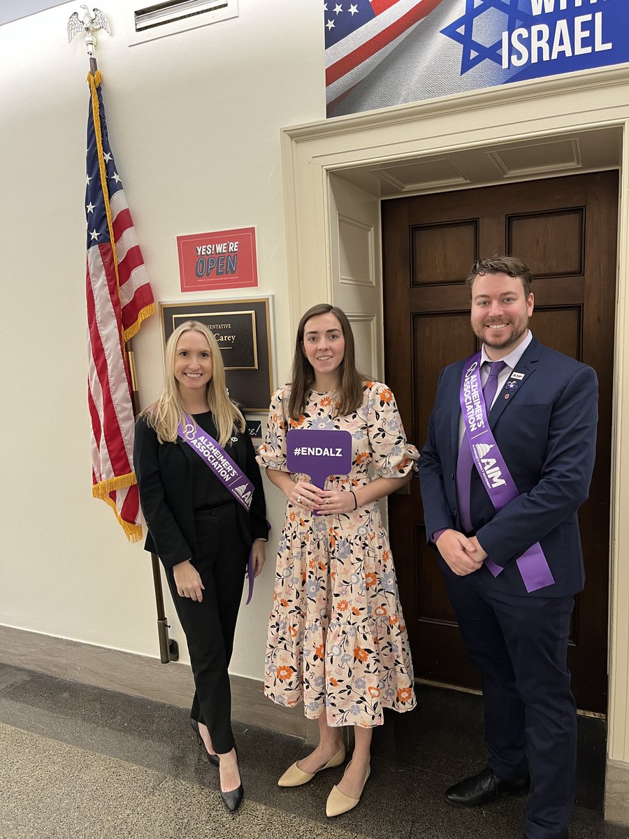 The 236,000 Ohioans aged 65 and older suffering from Alzheimer's are relying on us here in Congress for our support. Glad our team had a chance to sit down with @ALZImpact during their recent trip to Washington!