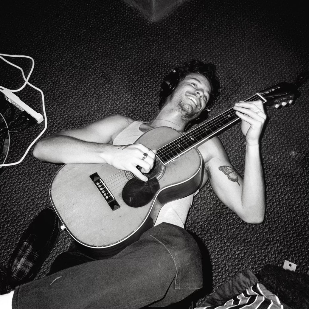 ShawnMendes's tweet photo. https://t.co/v9OS1b84f2