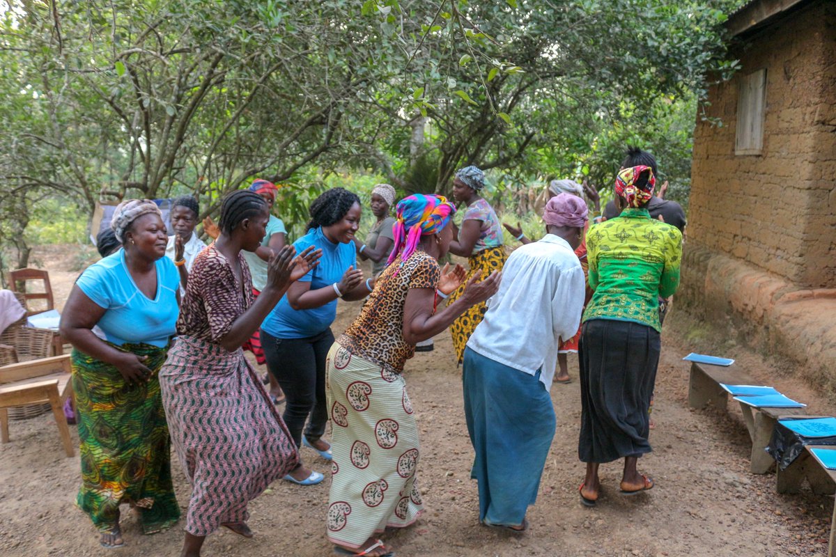 🌍 Join the movemement to end multi-dimensional poverty in Sierra Leone! Sign up to today be part of our email community & receive exclusive updates from our communities (we promise we wont spam) onevillagepartners.org/email-sign-up