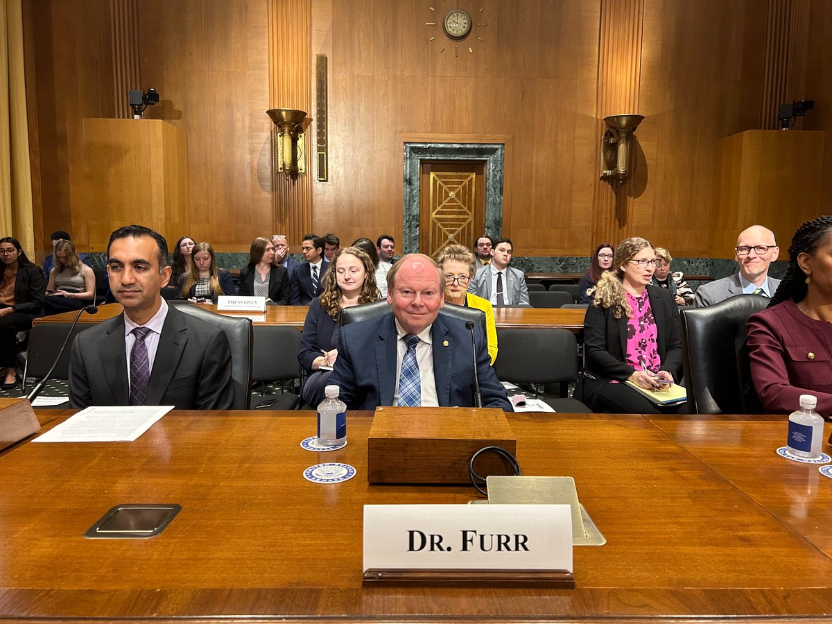 Americans have more chronic conditions than ever and need primary care physicians in their communities. In testimony I just delivered to @SenateFinance, the @aafp called again for policy that does more for #familymedicine practices and patients. finance.senate.gov/hearings/bolst…