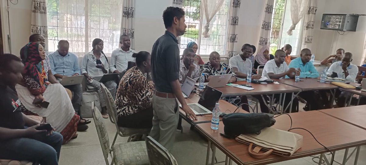 last week, our team joined the data review meeting organized by the Department of Health, SCMOH Nyali, and USAID Stawisha Pwani. Ensuring our data is accurate and comprehensive for effective decision-making is crucial. @Usaidstawisha #DataReview #HealthData #ICRHKenya