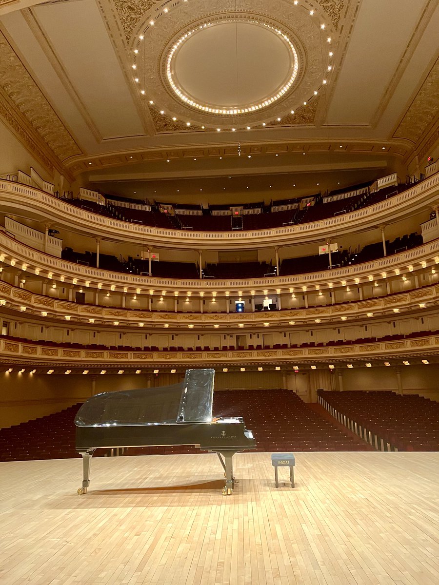 Enjoyed being home alone this morning and some gentle warm up after a piano selection.⁦@carnegiehall⁩