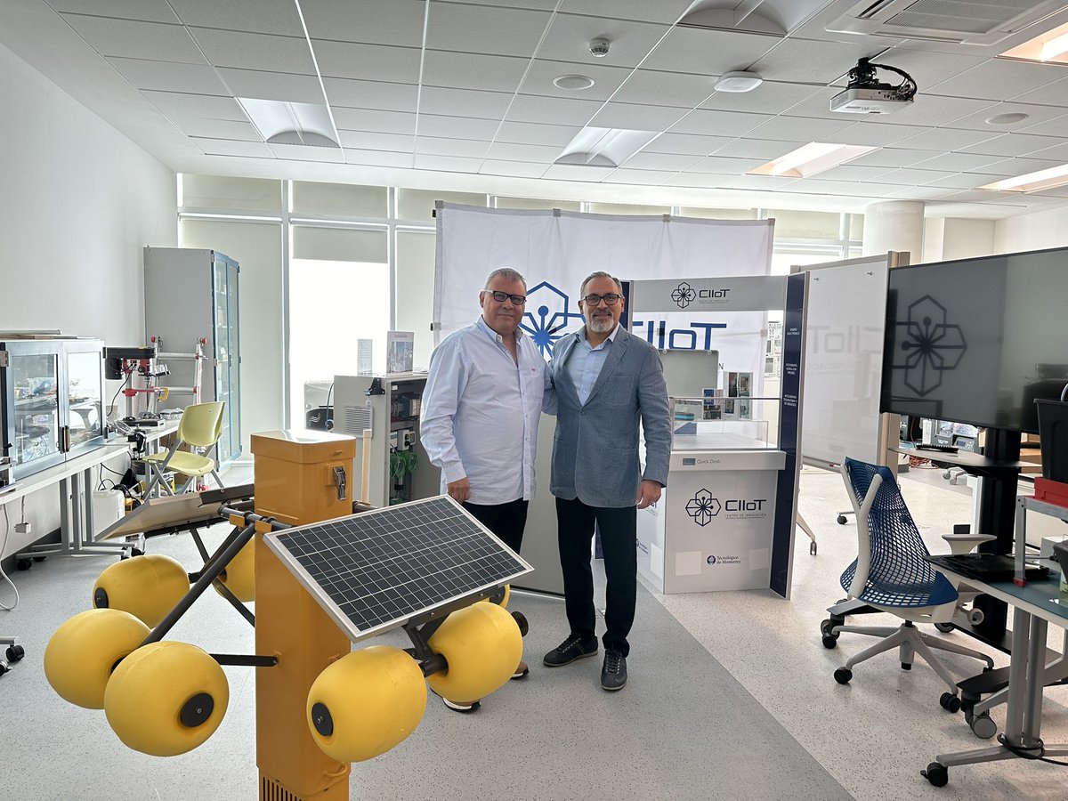 El Internet de las Cosas está transformando la forma en que abordamos problemas sociales y empresariales. En una actualidad donde un mundo más conectado permite condiciones y soluciones más inteligentes. Haciendo más sinergias entre Ingeniería y Negocios con nuestro Centro CIIOT.