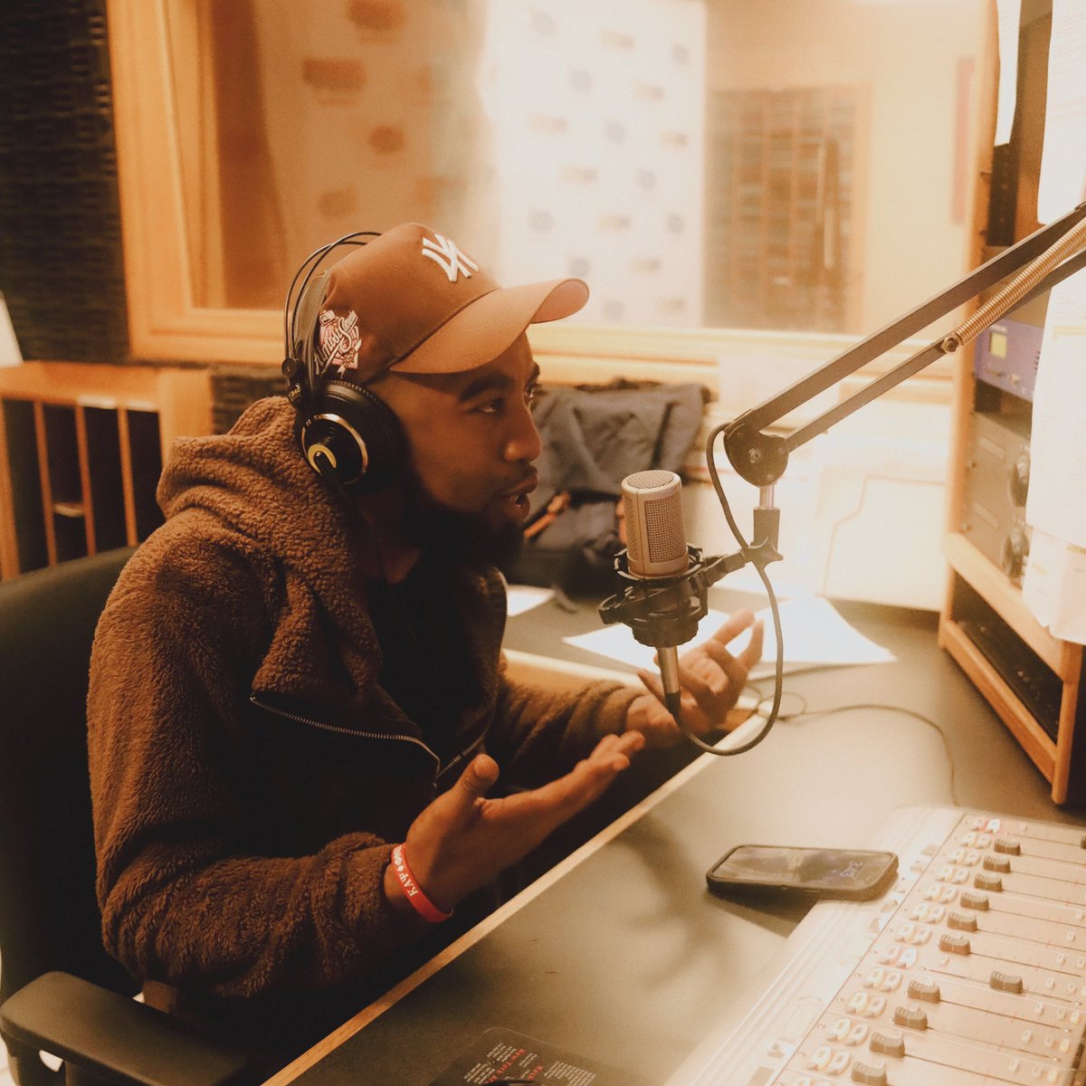 LandooBoomin's tweet photo. @power1035 https://t.co/kidK3t4D8Y