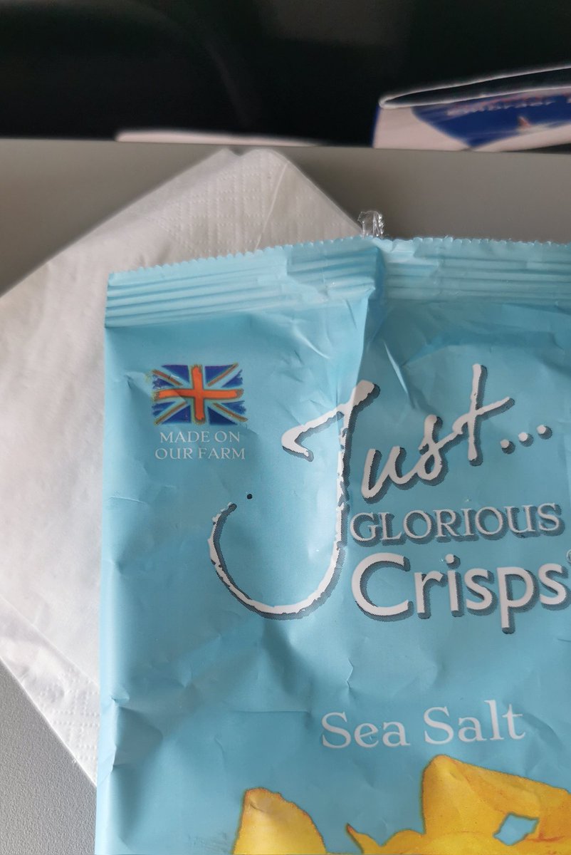 Oan a flicht back tae Scoatland and they gied me these wi a bastart butchers apron. Flichts tae Scoatland should hae braw Scoattishy food, nae this shite. Abody needs tae boycott bastart British Airways till they sort this pish. #sourabla