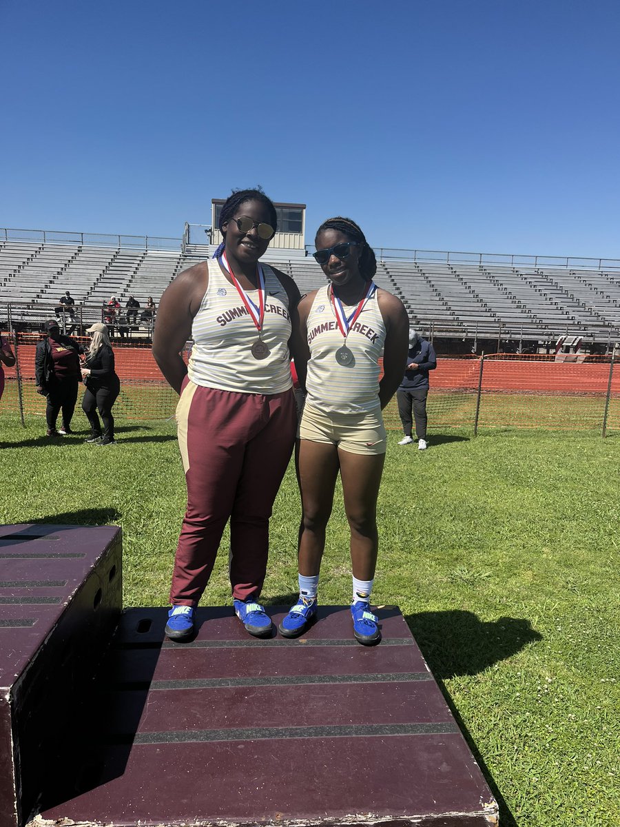Logann Edwards secured 2nd place, and DeAndriah Sanders claimed 4th place in the discus.