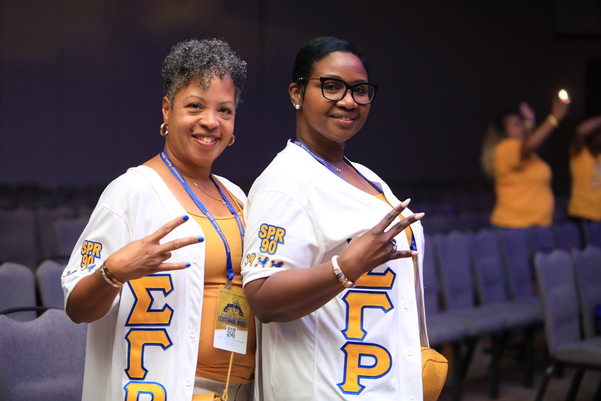 SGRho tweet picture