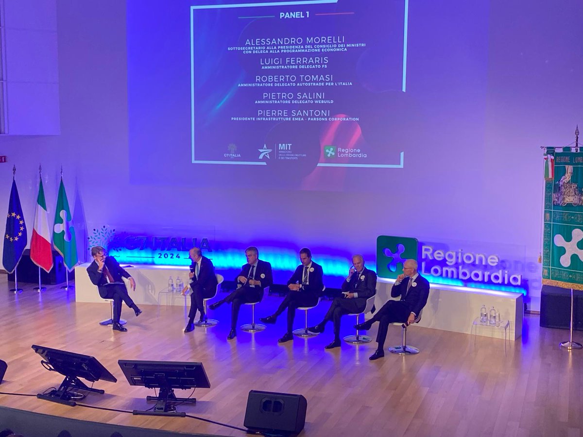 🗣️"#Italia spinga su #infrastrutture con piani integrati a lungo termine per rimanere competitiva.
#PontesulloStretto di #Messina è un'opera fondamentale per creare #sviluppo e #occupazione"

<a href="/pietrosalini/">Pietro Salini</a>  oggi alla tavola rotonda organizzata da <a href="/RegLombardia/">Regione Lombardia</a> e <a href="/mitgov_it/">Ministero delle Infrastrutture e dei Trasporti</a>, in