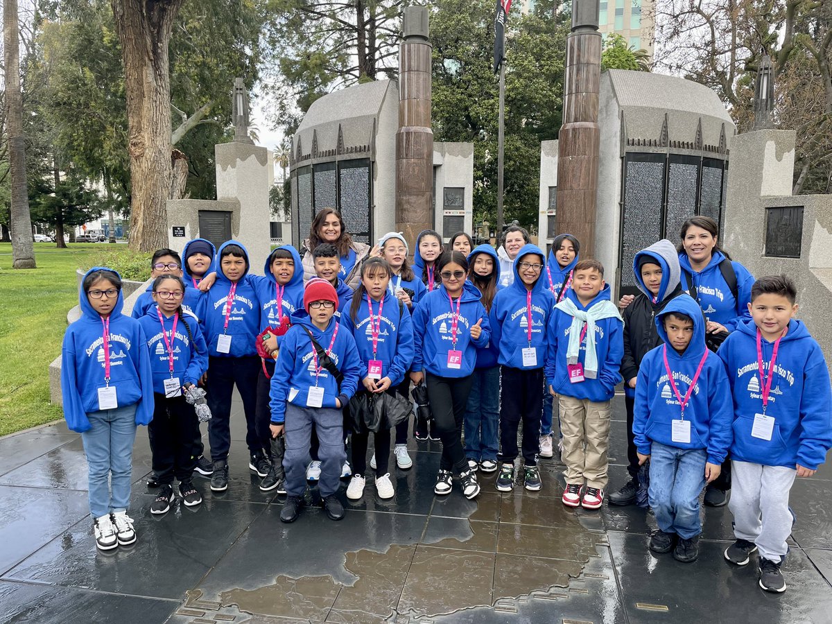 Welcome Sylmar Elementary School to the Capitol! I love it when students from my community travel from #AD43 to Sacramento!